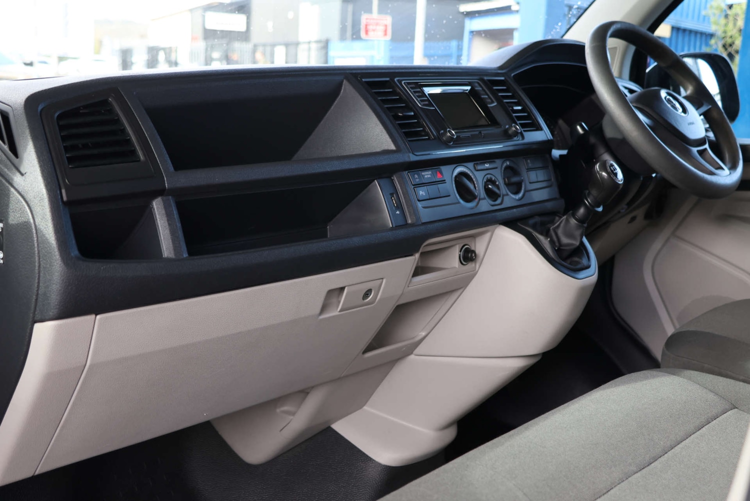 Used Volkswagen Transporter 2019 for sale - 76395513: Photo 7