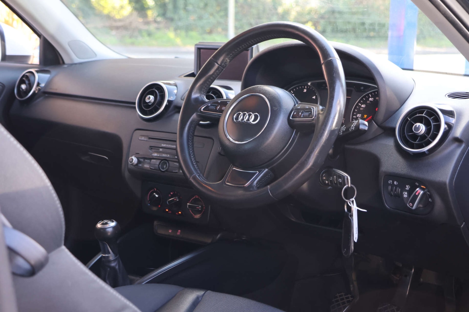 Used Audi A1 2013 for sale - 78111366: Photo 4