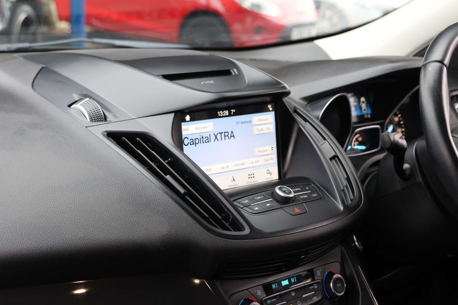 Used Ford Kuga 2017 for sale - 77328645: Photo 38