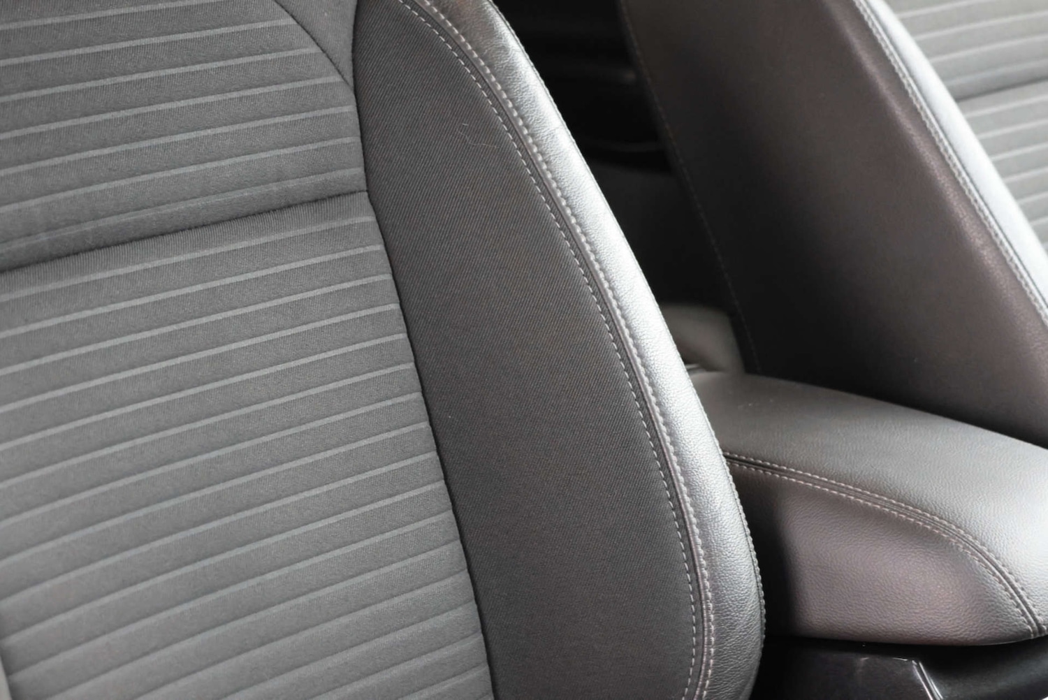 Used Ford Kuga 2017 for sale - 77328645: Photo 6