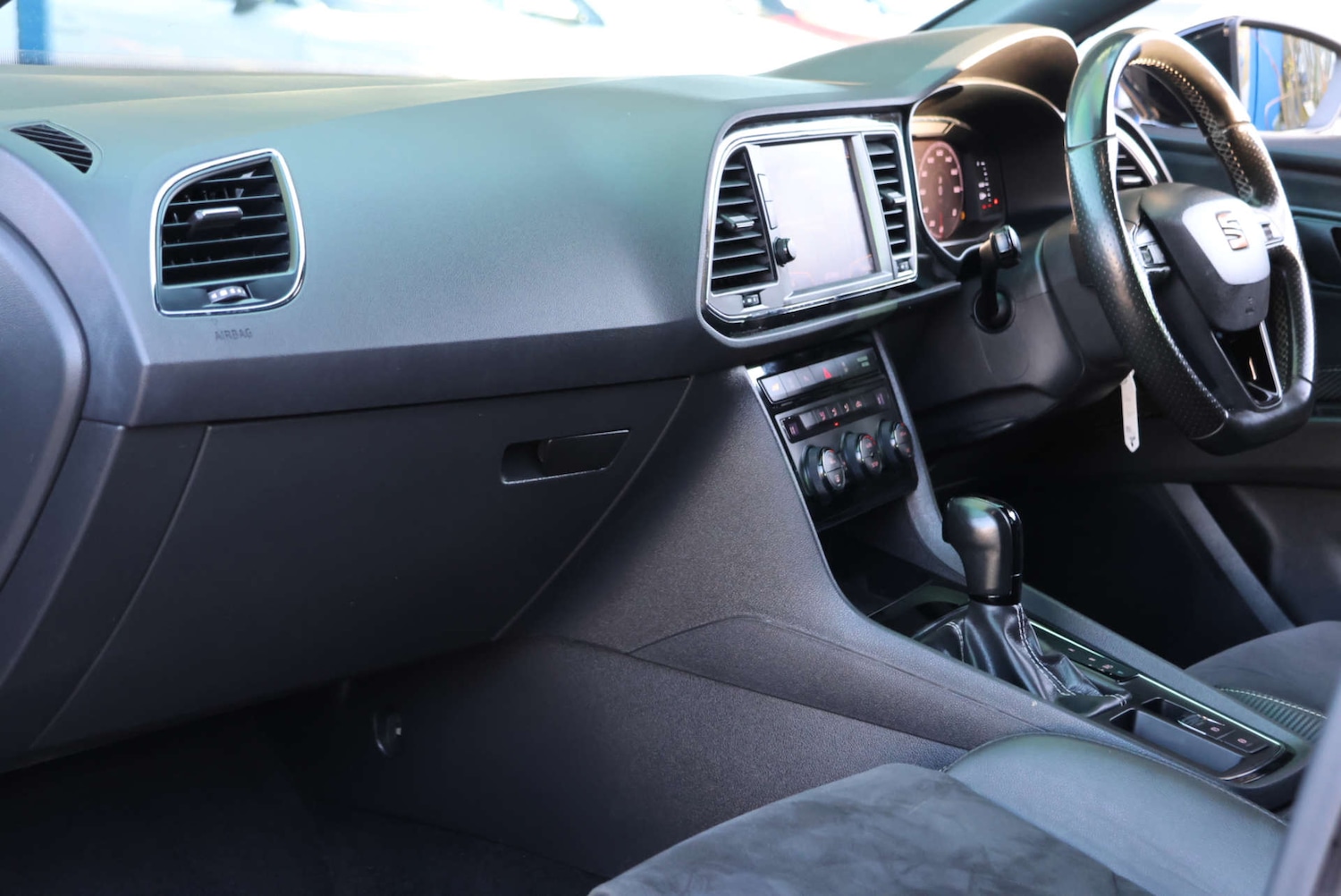 Used SEAT Leon 2020 for sale - 76642945: Photo 10