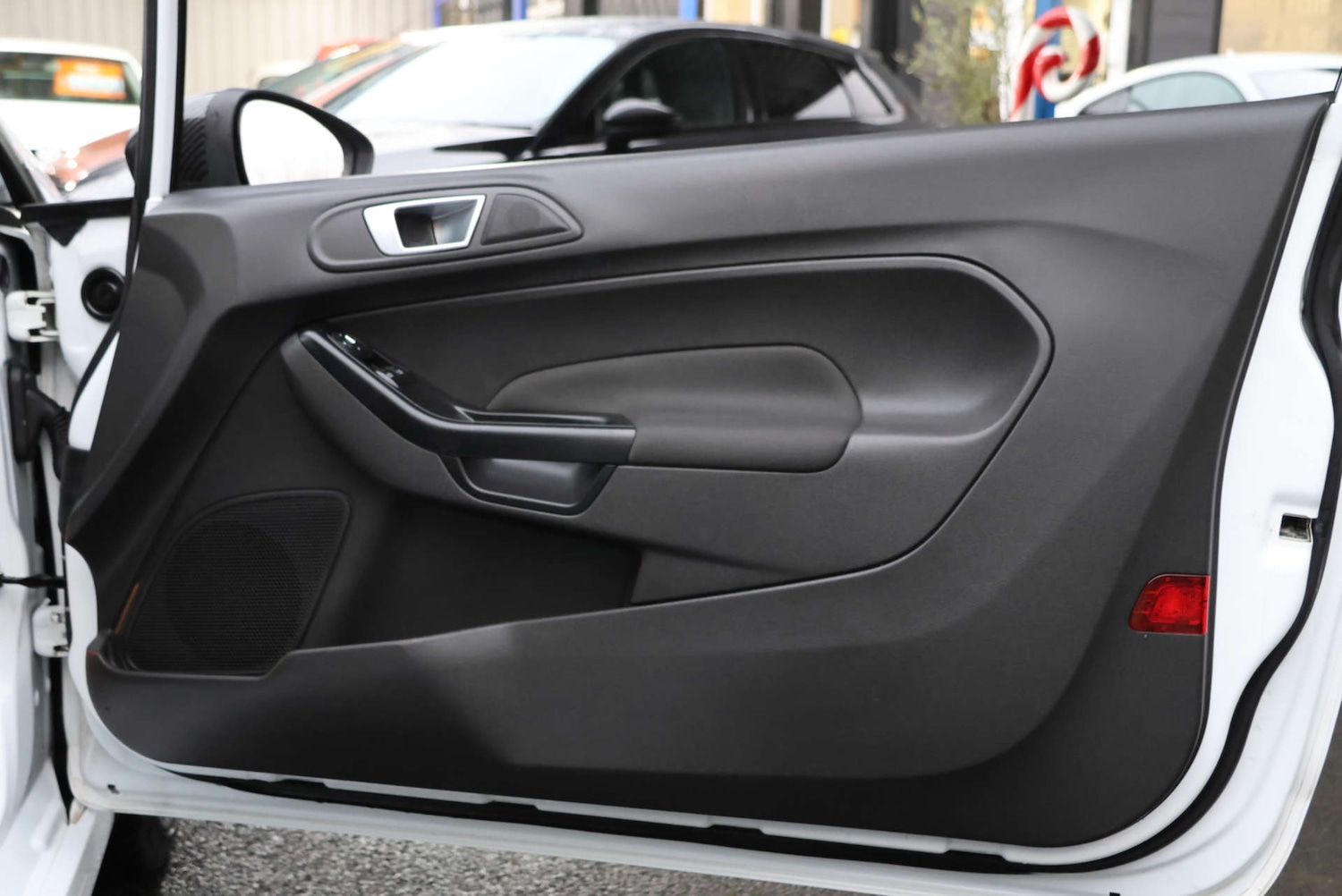 Used Ford Fiesta 2014 for sale - 76724033: Photo 14