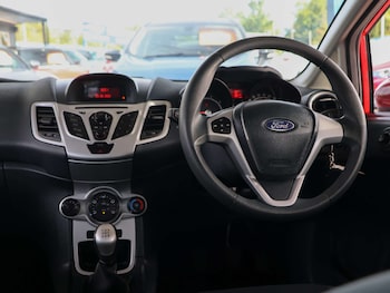 Used Ford Fiesta 2012 for sale - 79411075: Photo