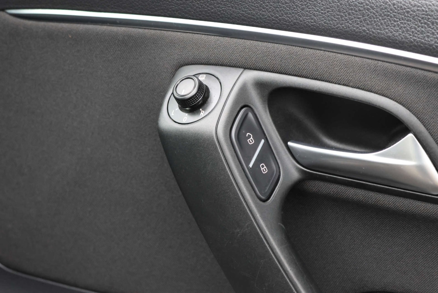 Used Volkswagen Polo 2015 for sale - 76416861: Photo 23