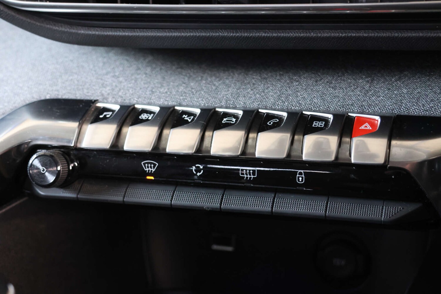Used Peugeot 3008 2019 for sale - 76048846: Photo 21