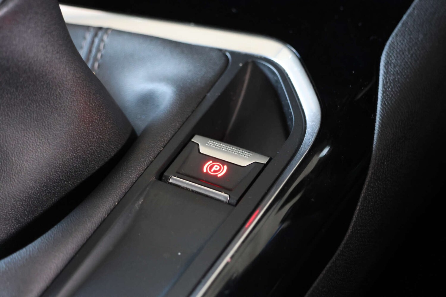 Used Peugeot 3008 2019 for sale - 76048846: Photo 24