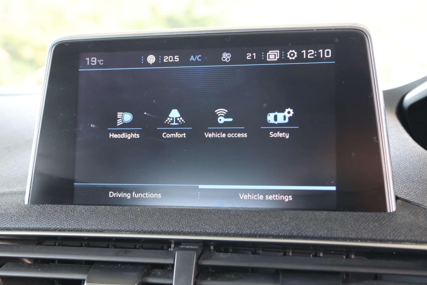 Used Peugeot 3008 2019 for sale - 76048846: Photo 28