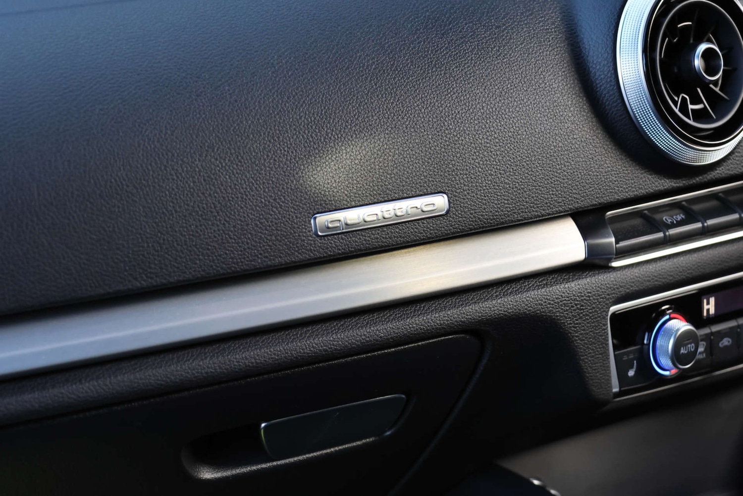 Used Audi A3 2019 for sale - 76757906: Photo 11