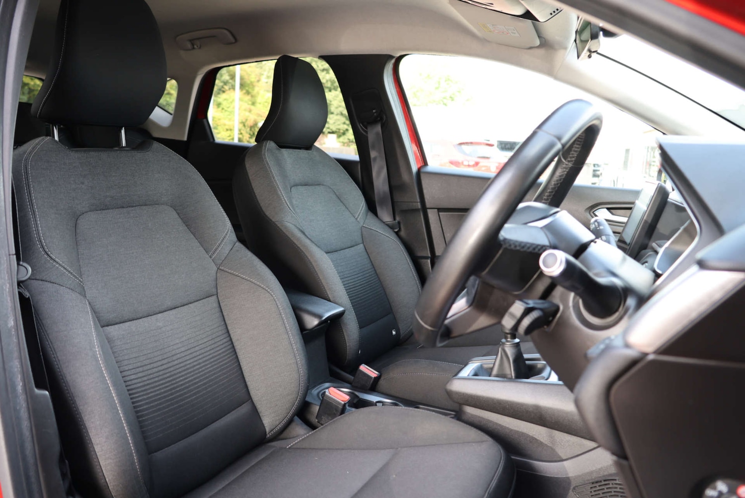 Used Renault Captur 2021 for sale - 76600699: Photo 4