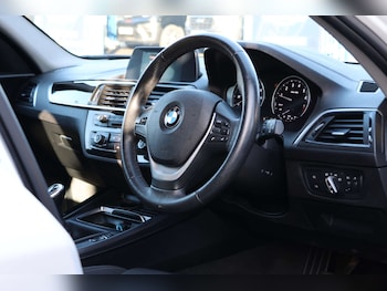 Used BMW 1 Series 2018 for sale - 77211808: Photo