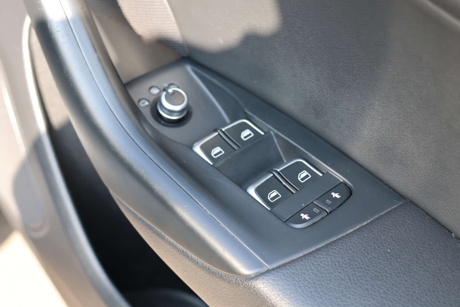 Used Audi Q3 2013 for sale - 76767896: Photo 18