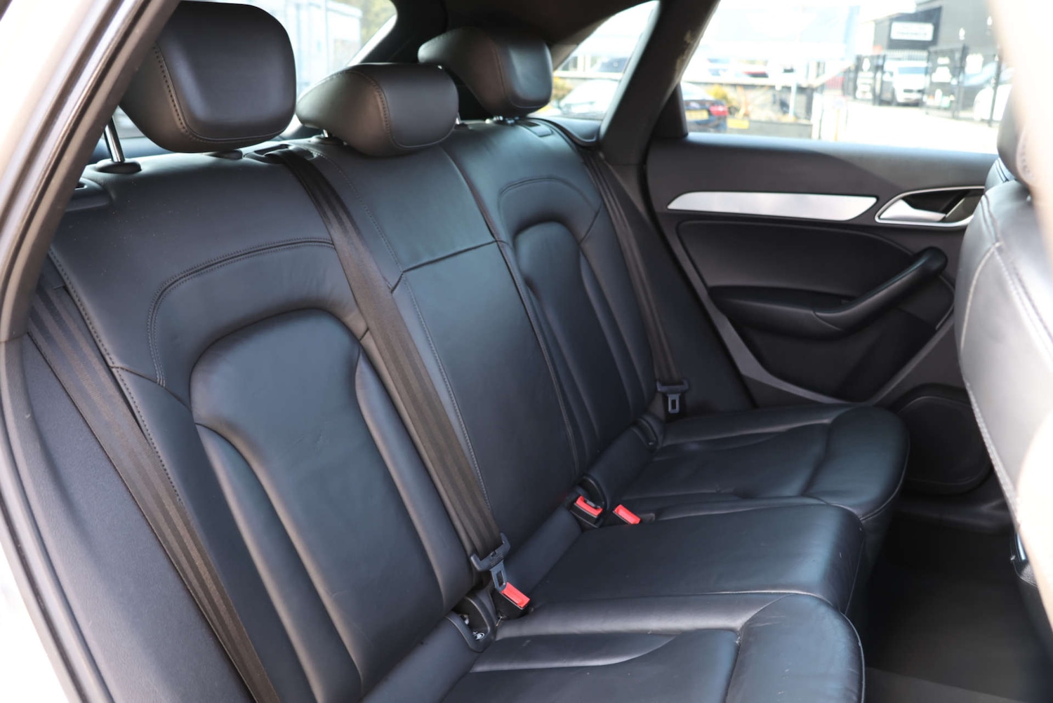 Used Audi Q3 2013 for sale - 76767896: Photo 8