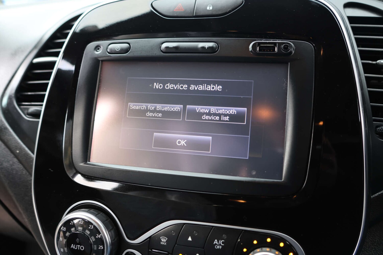 Used Renault Captur 2018 for sale - 77535085: Photo 25