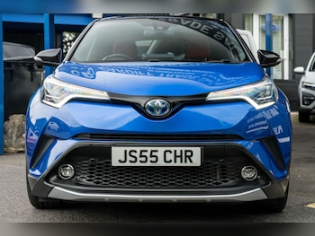 Used Toyota C-HR 2021 for sale - 78908845: Photo
