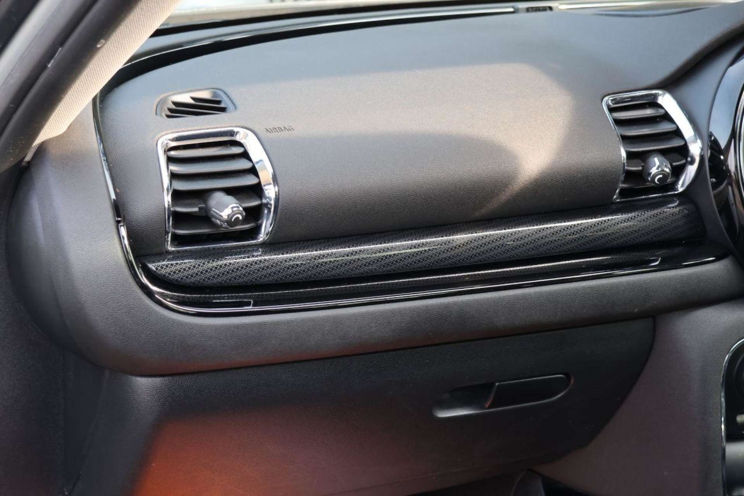 Used MINI Clubman 2019 for sale - 76601032: Photo 32