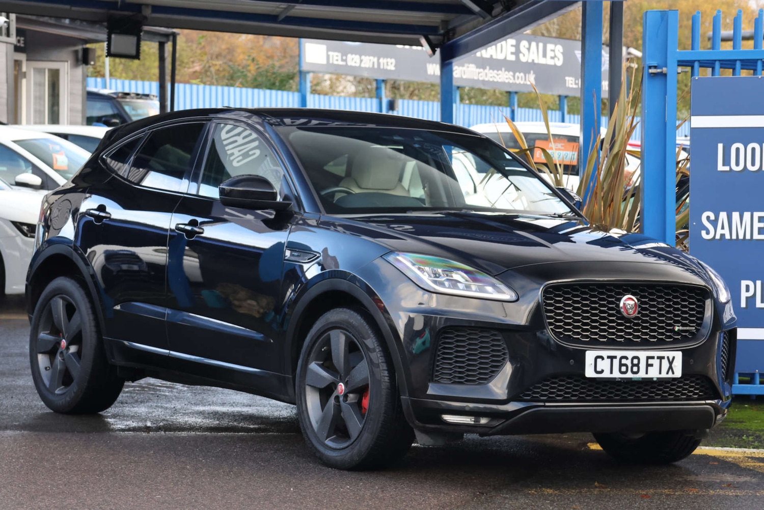 Used Jaguar E-Pace 2018 for sale - 76533591: Photo 2