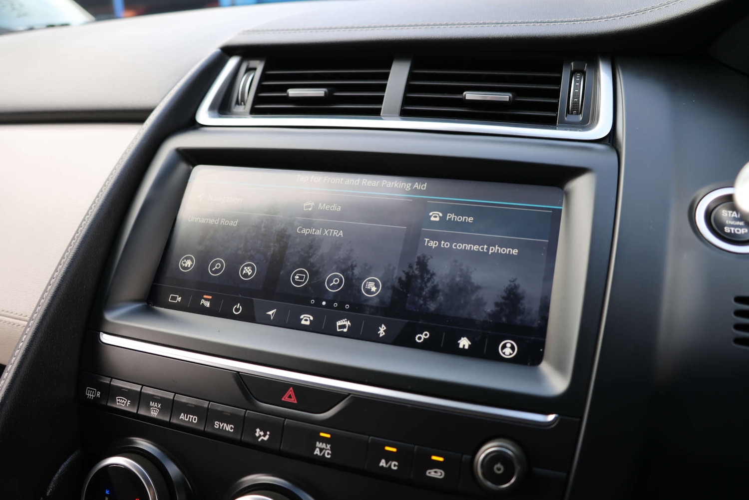 Used Jaguar E-Pace 2018 for sale - 76533591: Photo 25