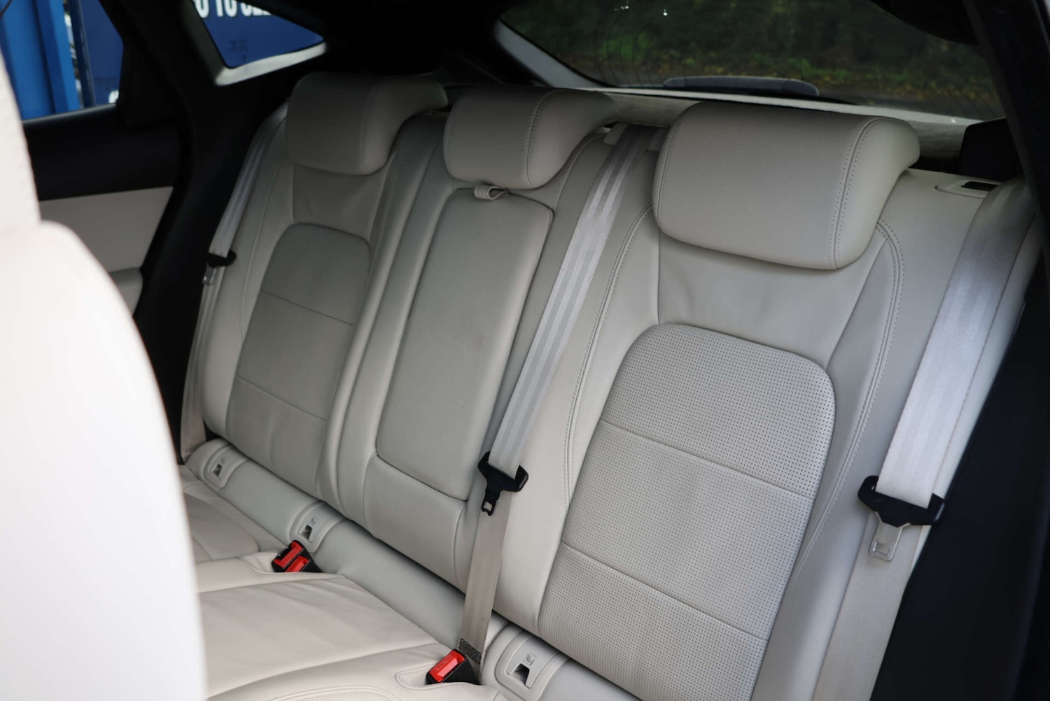 Used Jaguar E-Pace 2018 for sale - 76533591: Photo 8