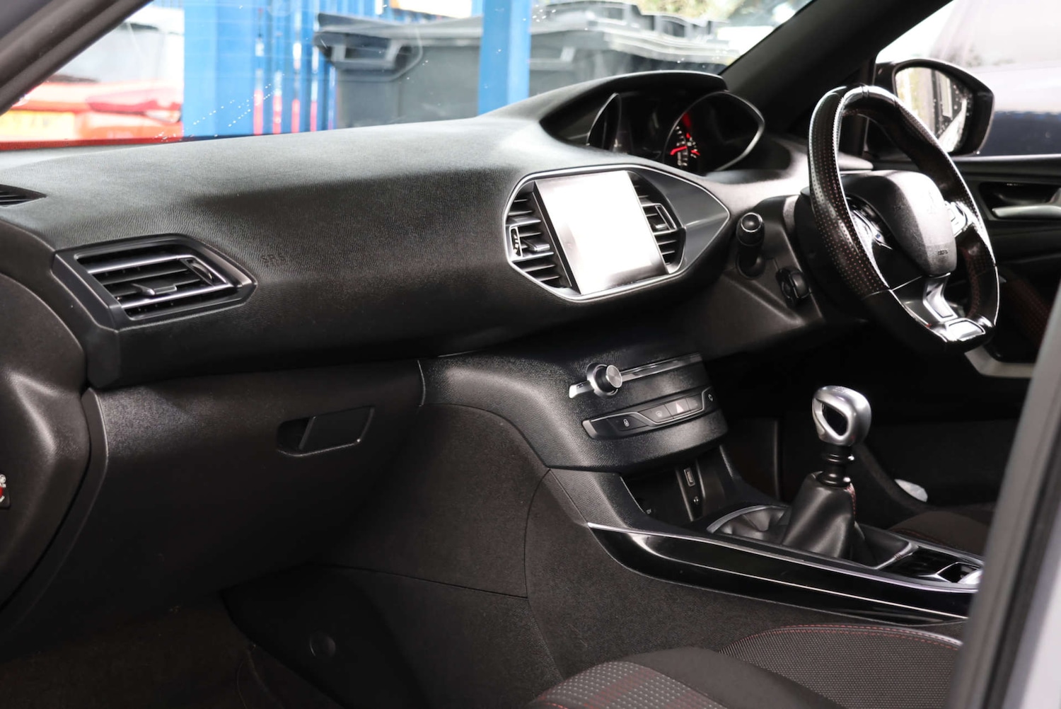 Used Peugeot 308 2016 for sale - 77765788: Photo 11