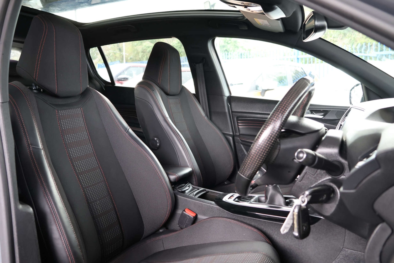 Used Peugeot 308 2016 for sale - 77765788: Photo 6