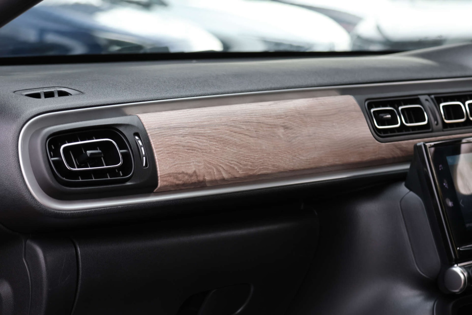 Used Citroen C3 2021 for sale - 76600559: Photo 12