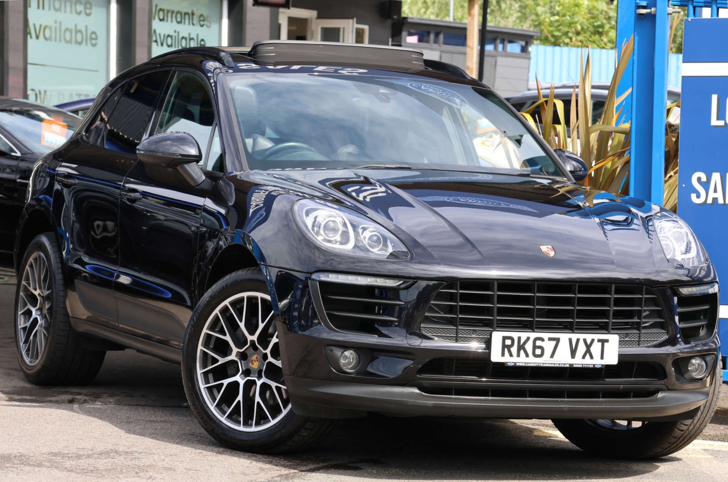 Used Porsche Macan 2017 for sale - 76206207: Photo 1