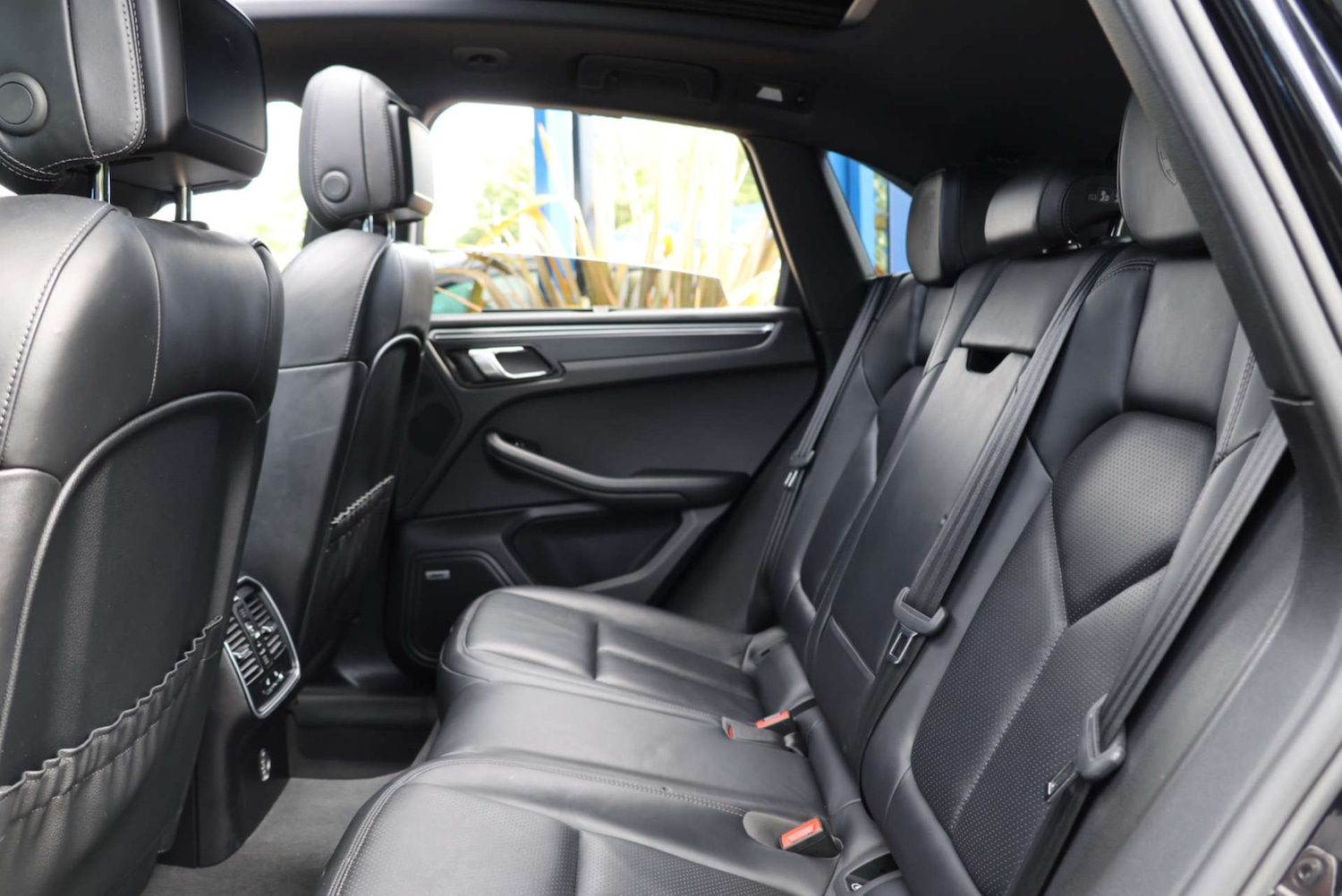 Used Porsche Macan 2017 for sale - 76206207: Photo 13