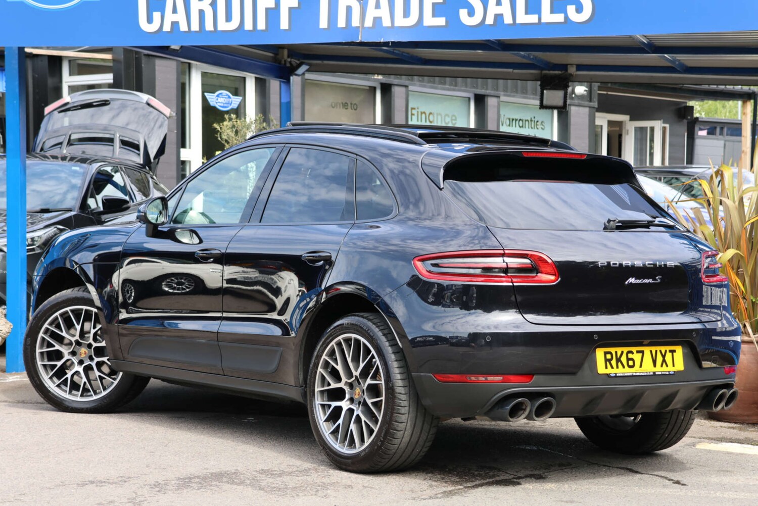 Used Porsche Macan 2017 for sale - 76206207: Photo 20