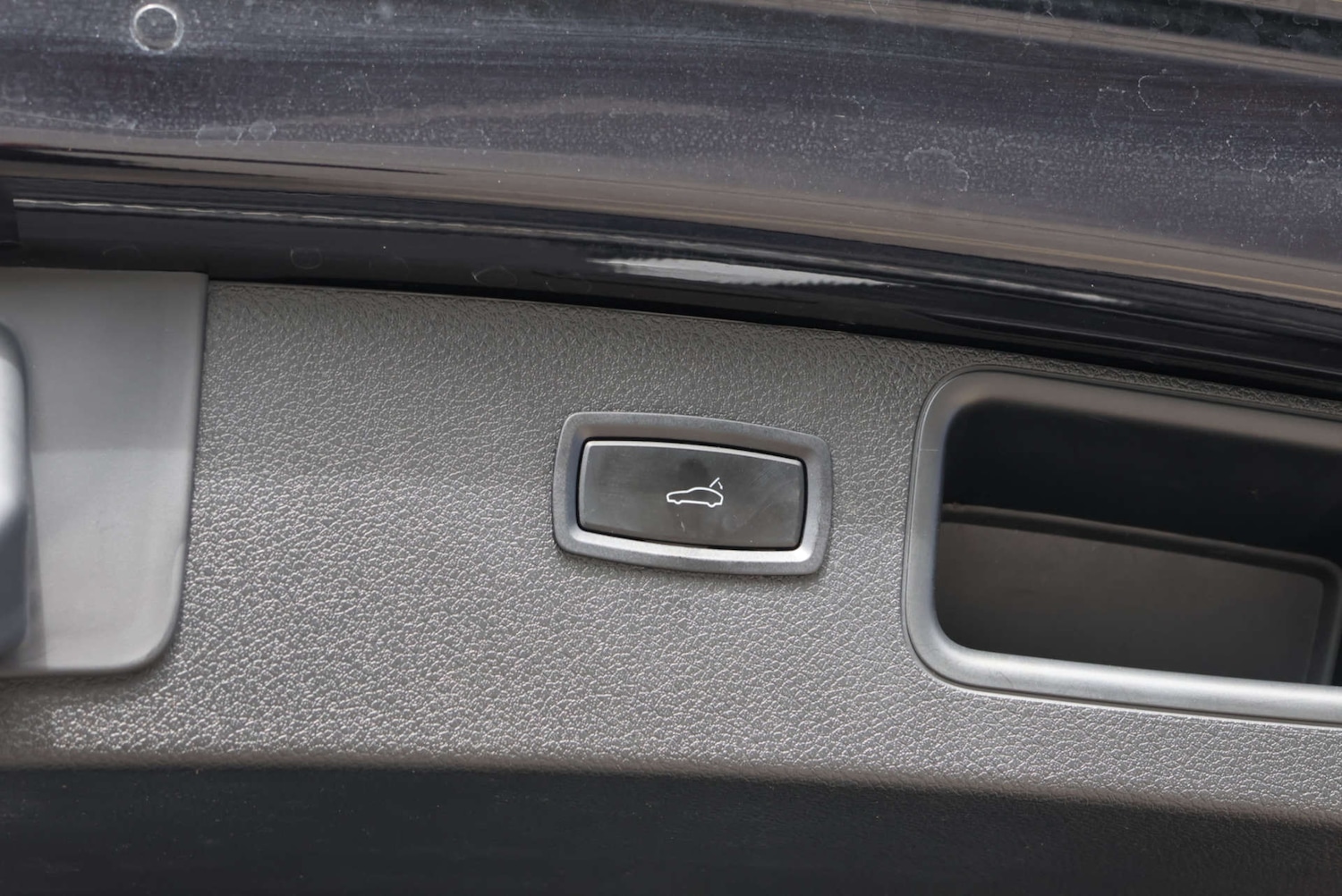 Used Porsche Macan 2017 for sale - 76206207: Photo 27