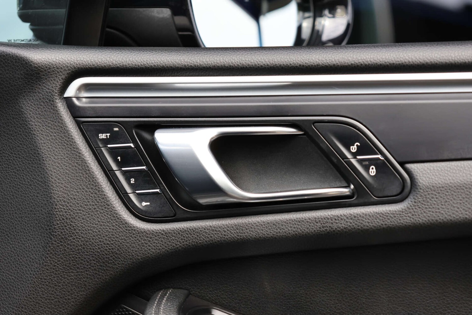 Used Porsche Macan 2017 for sale - 76206207: Photo 29