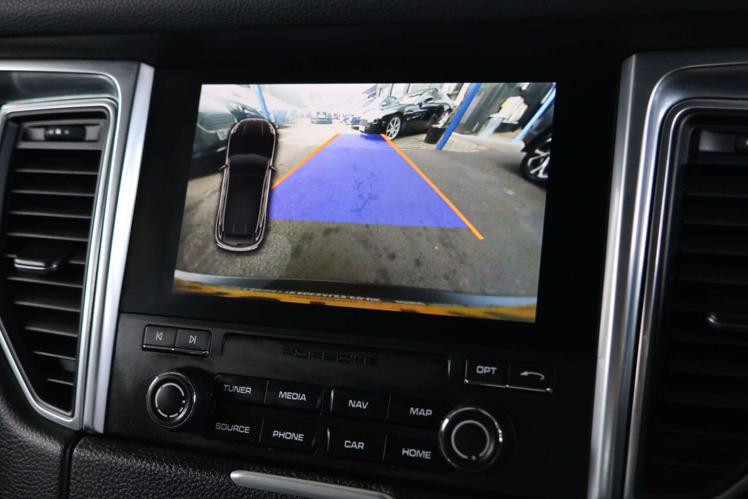 Used Porsche Macan 2017 for sale - 76206207: Photo 39