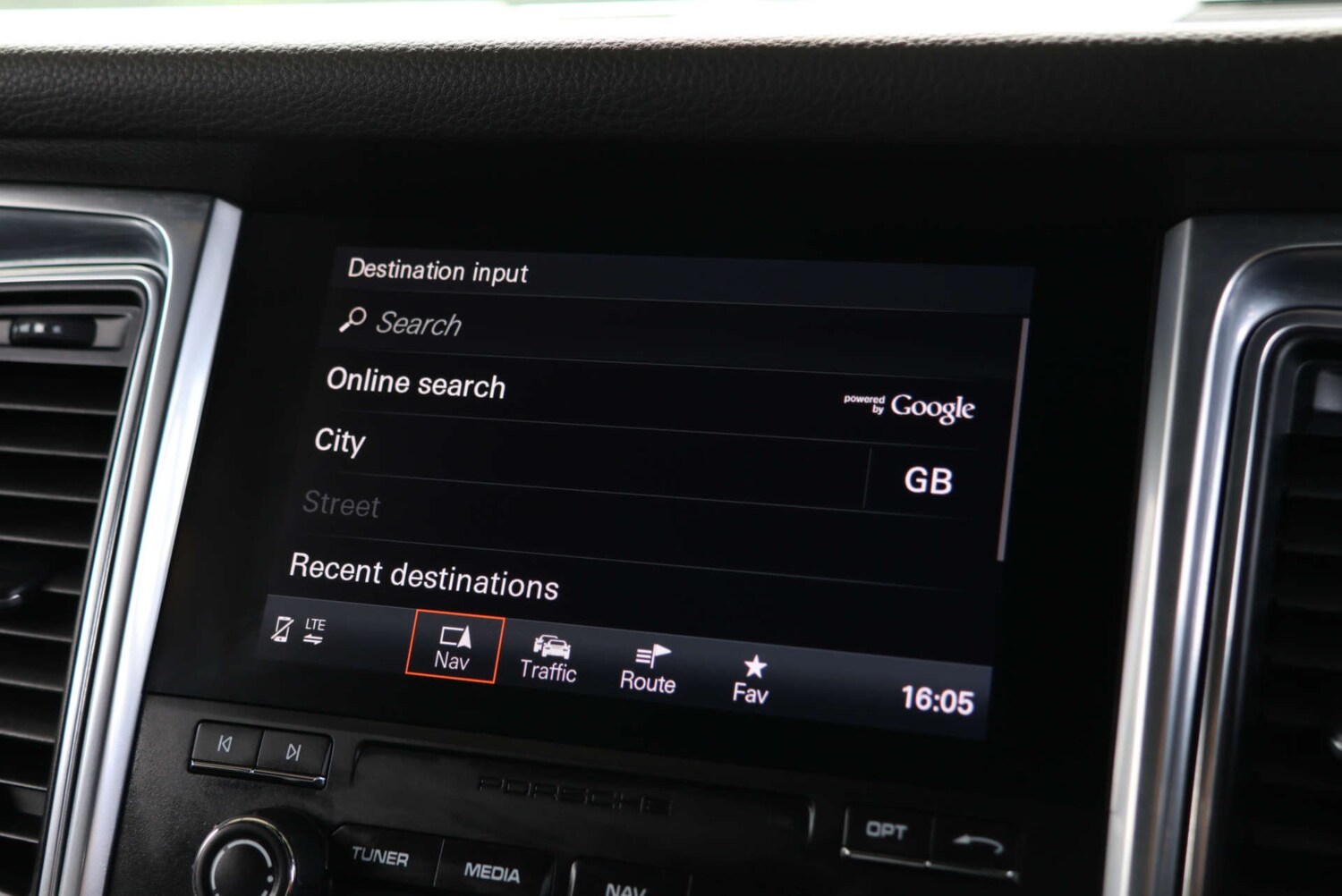 Used Porsche Macan 2017 for sale - 76206207: Photo 44