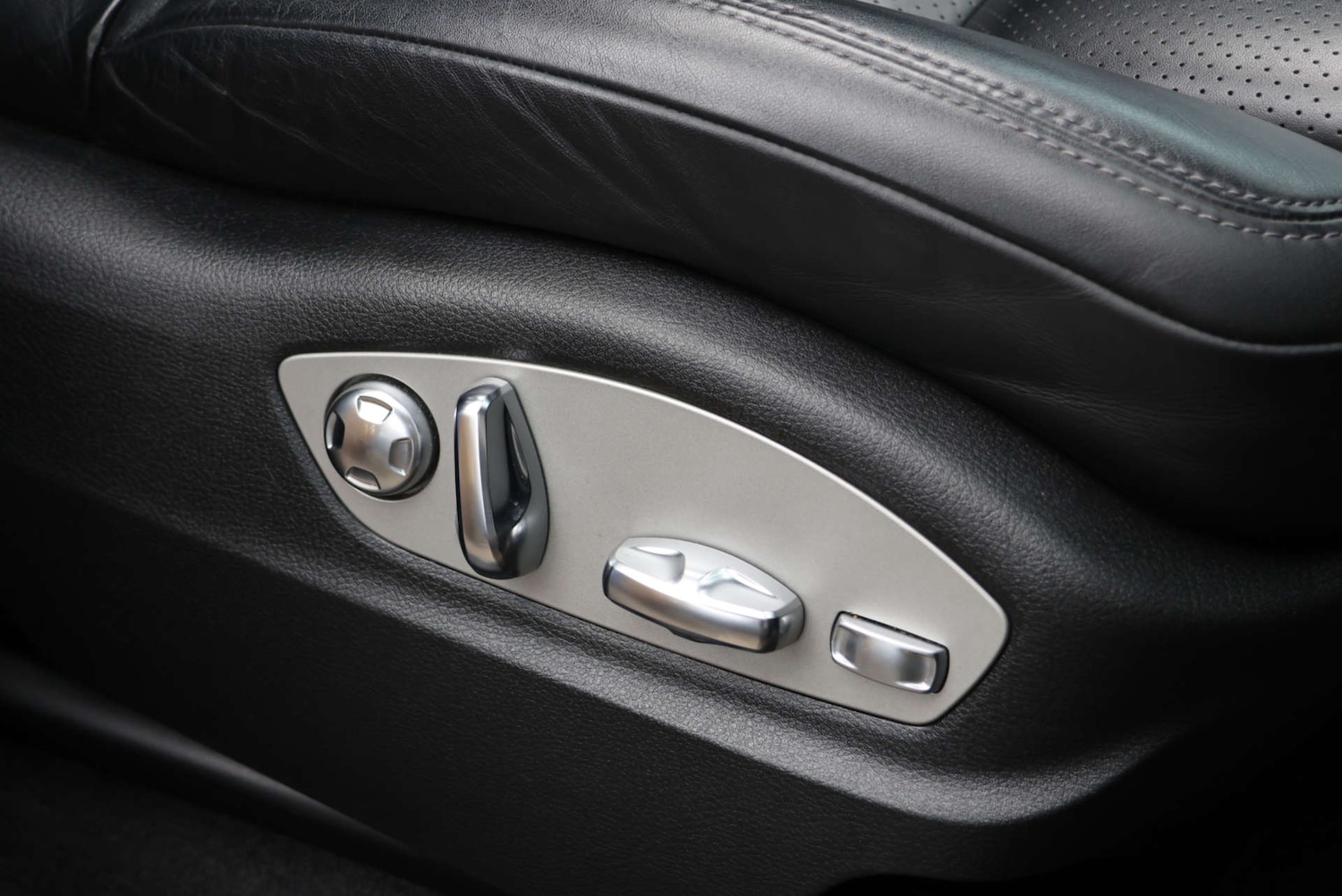 Used Porsche Macan 2017 for sale - 76206207: Photo 8