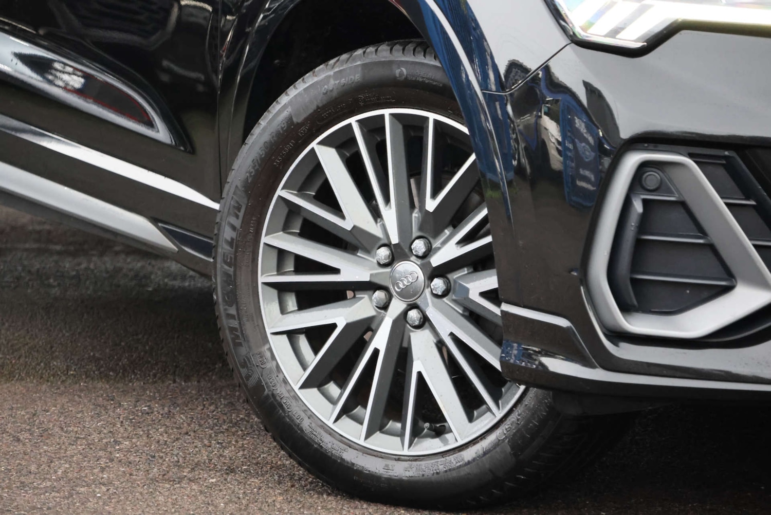 Used Audi Q3 2019 for sale - 76829869: Photo 17