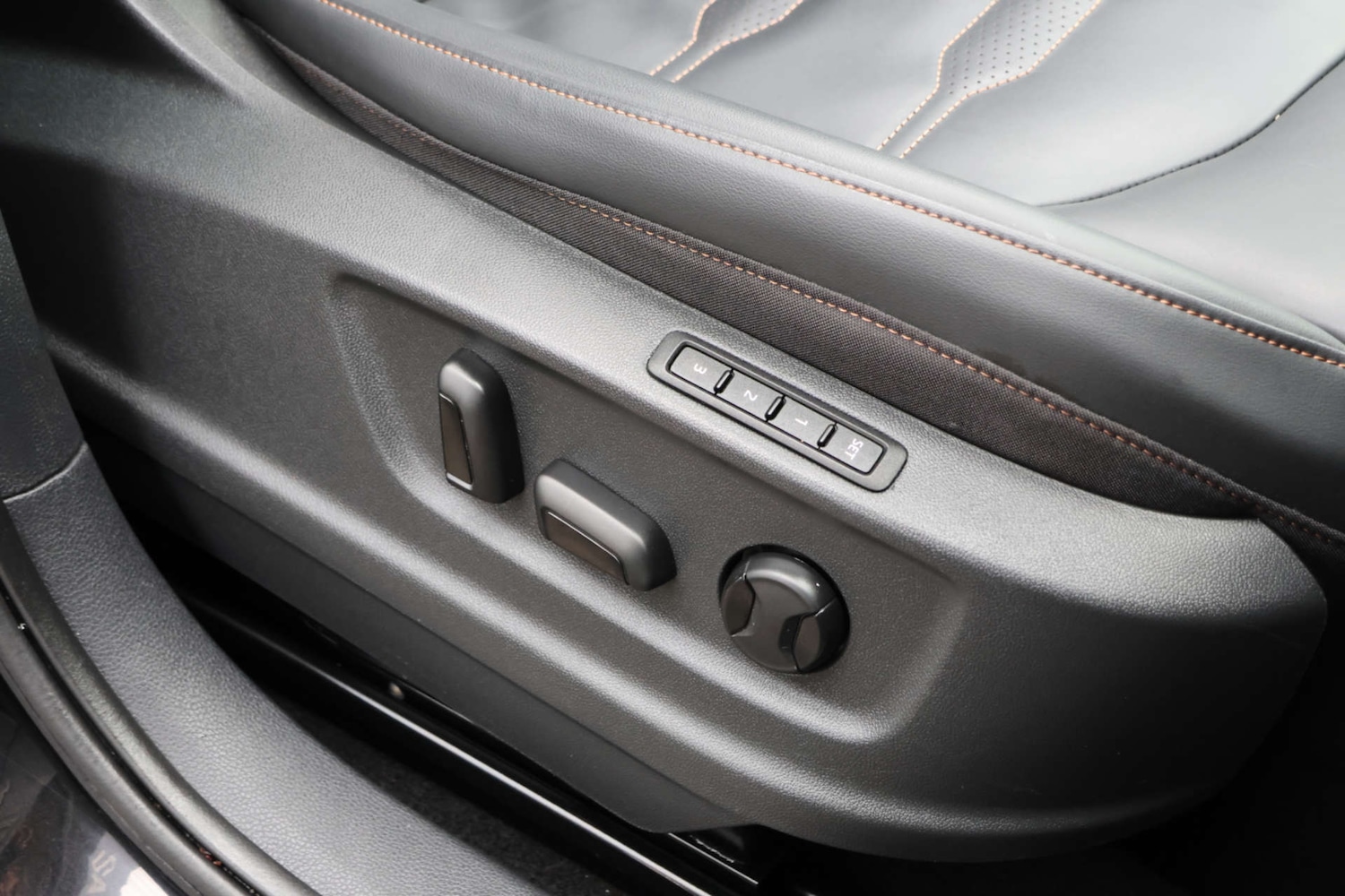 Used Cupra Ateca 2024 for sale - 78134667: Photo 9