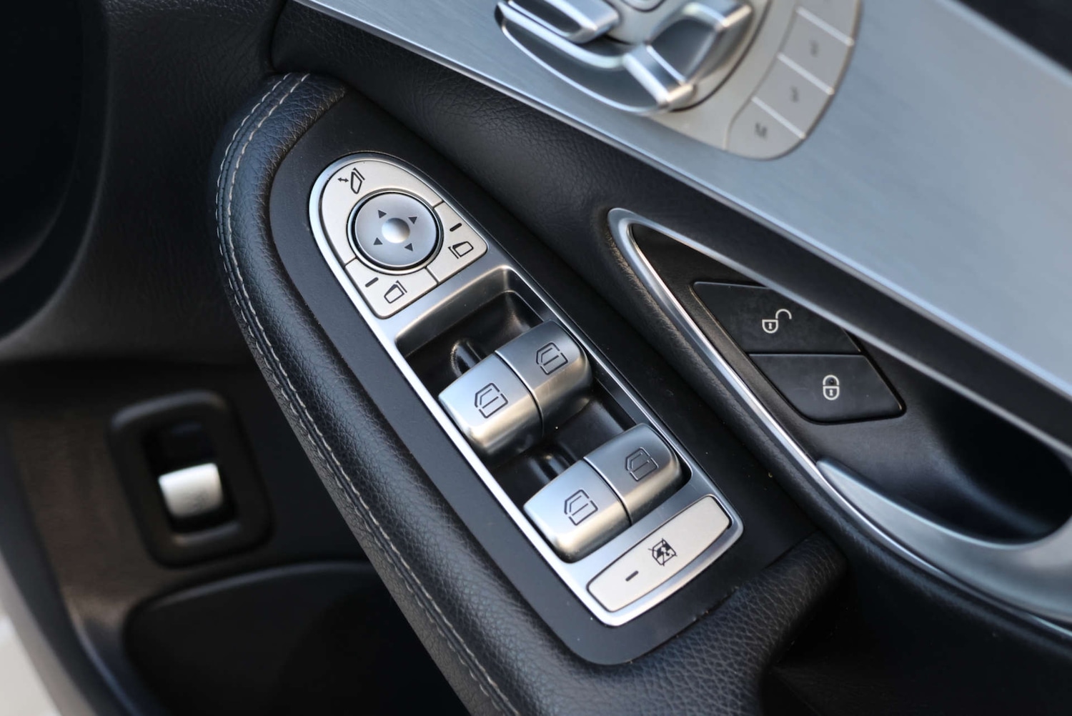 Used Mercedes-Benz C Class 2016 for sale - 76848470: Photo 44