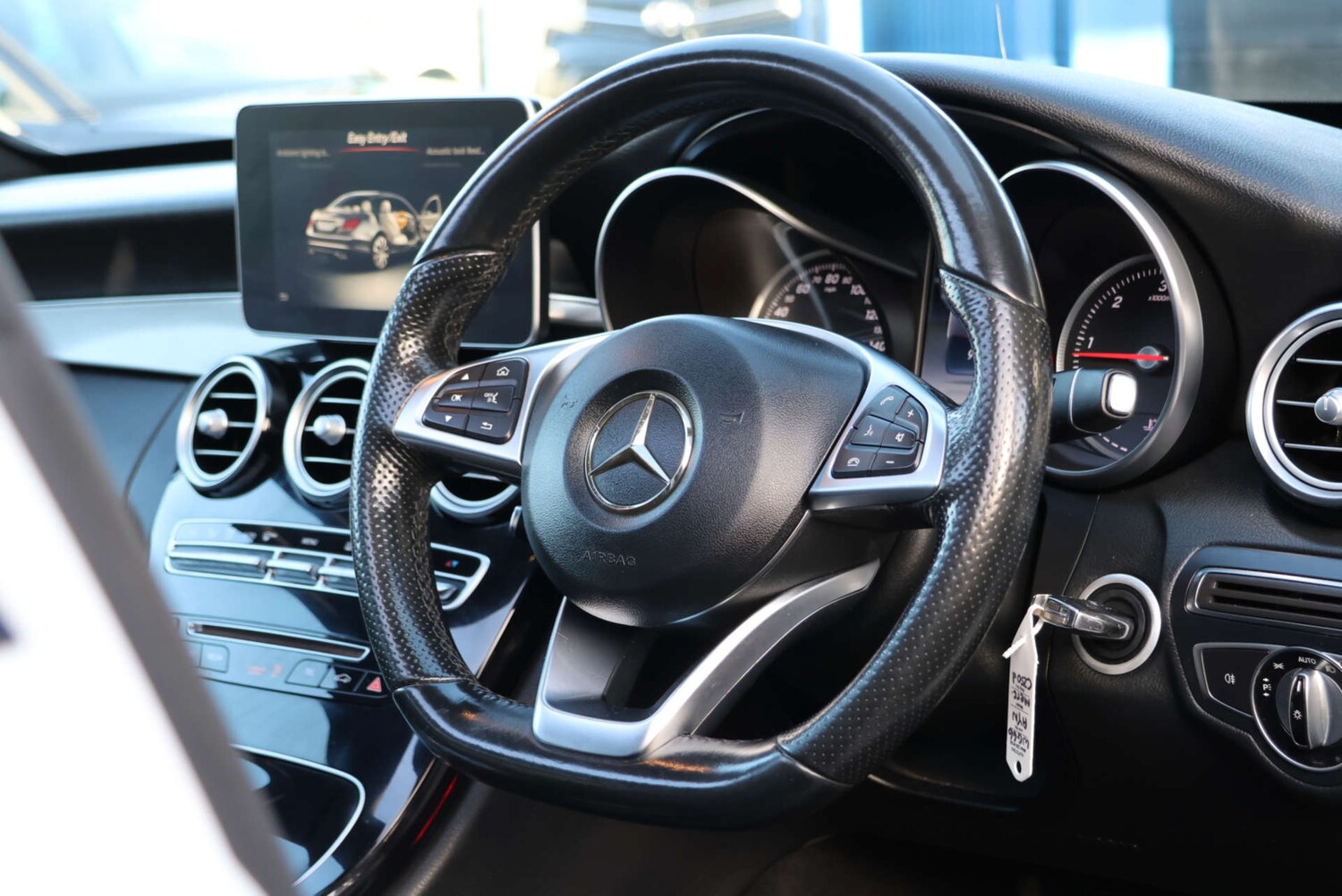 Used Mercedes-Benz C Class 2016 for sale - 76848470: Photo 46