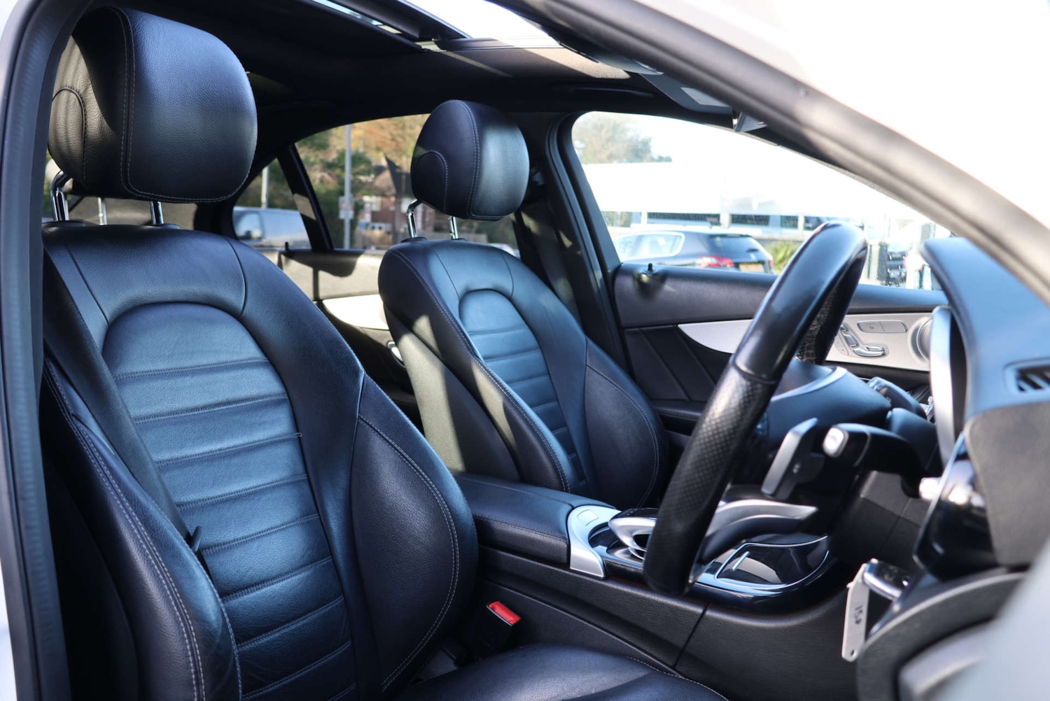 Used Mercedes-Benz C Class 2016 for sale - 76848470: Photo 6