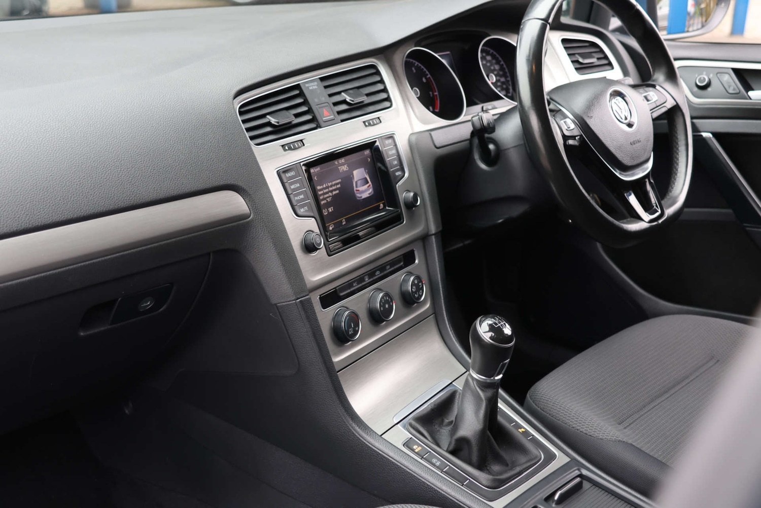 Used Volkswagen Golf 2015 for sale - 77790754: Photo 11