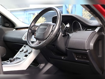 Used Land Rover Range Rover Evoque 2017 for sale - 78386867: Photo