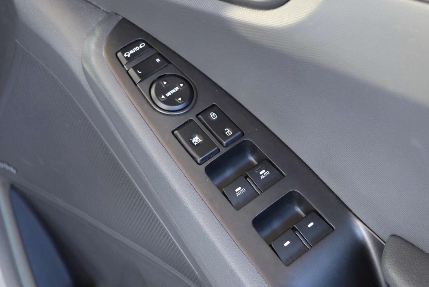 Used Hyundai IONIQ 2018 for sale - 76600676: Photo 22