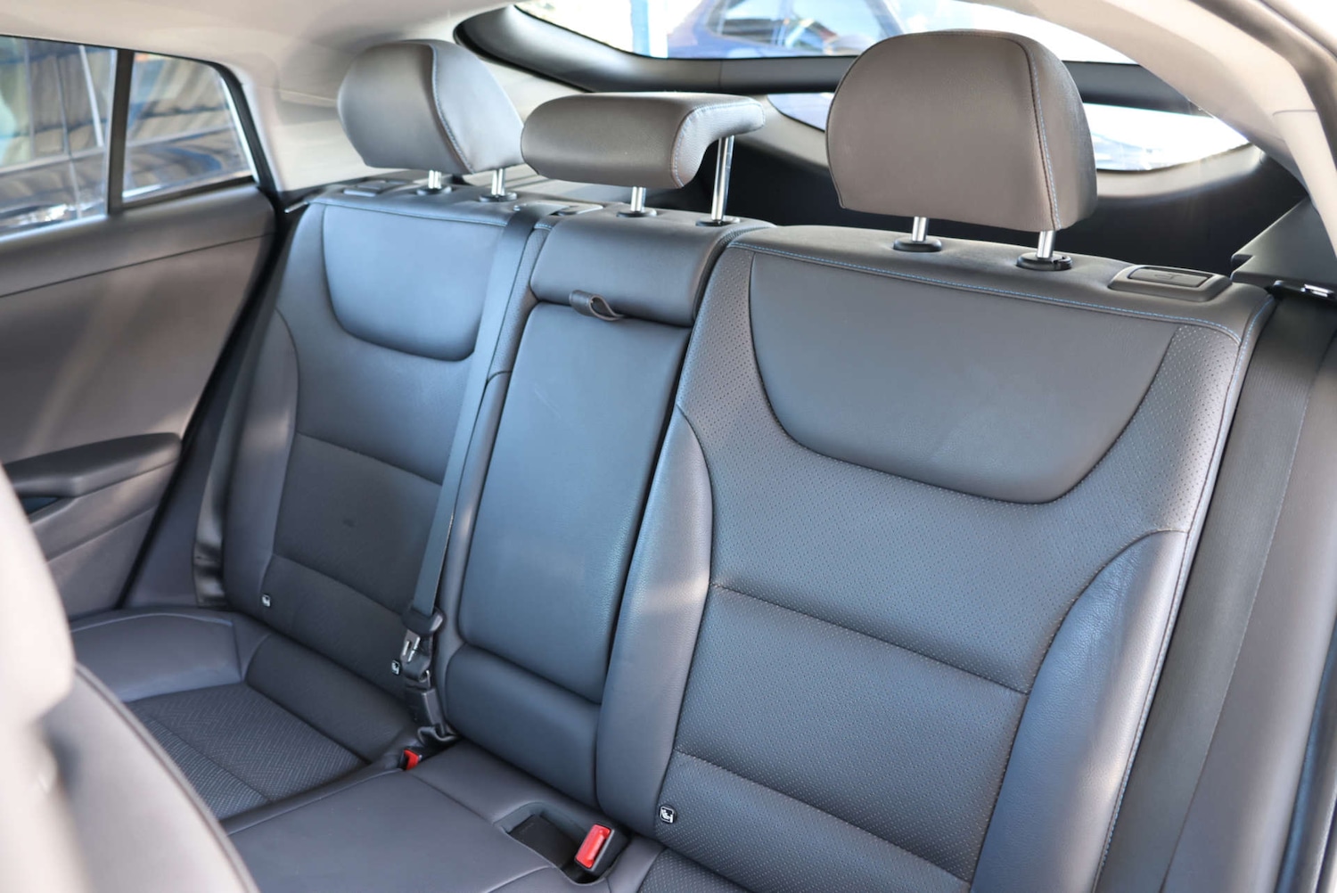 Used Hyundai IONIQ 2018 for sale - 76600676: Photo 9