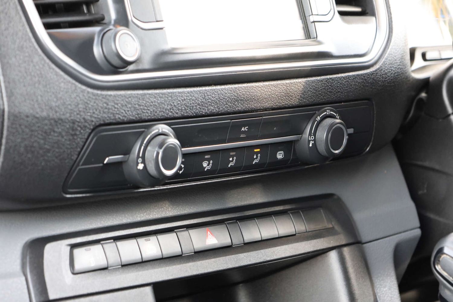 Used Vauxhall Vivaro 2021 for sale - 76577463: Photo 16