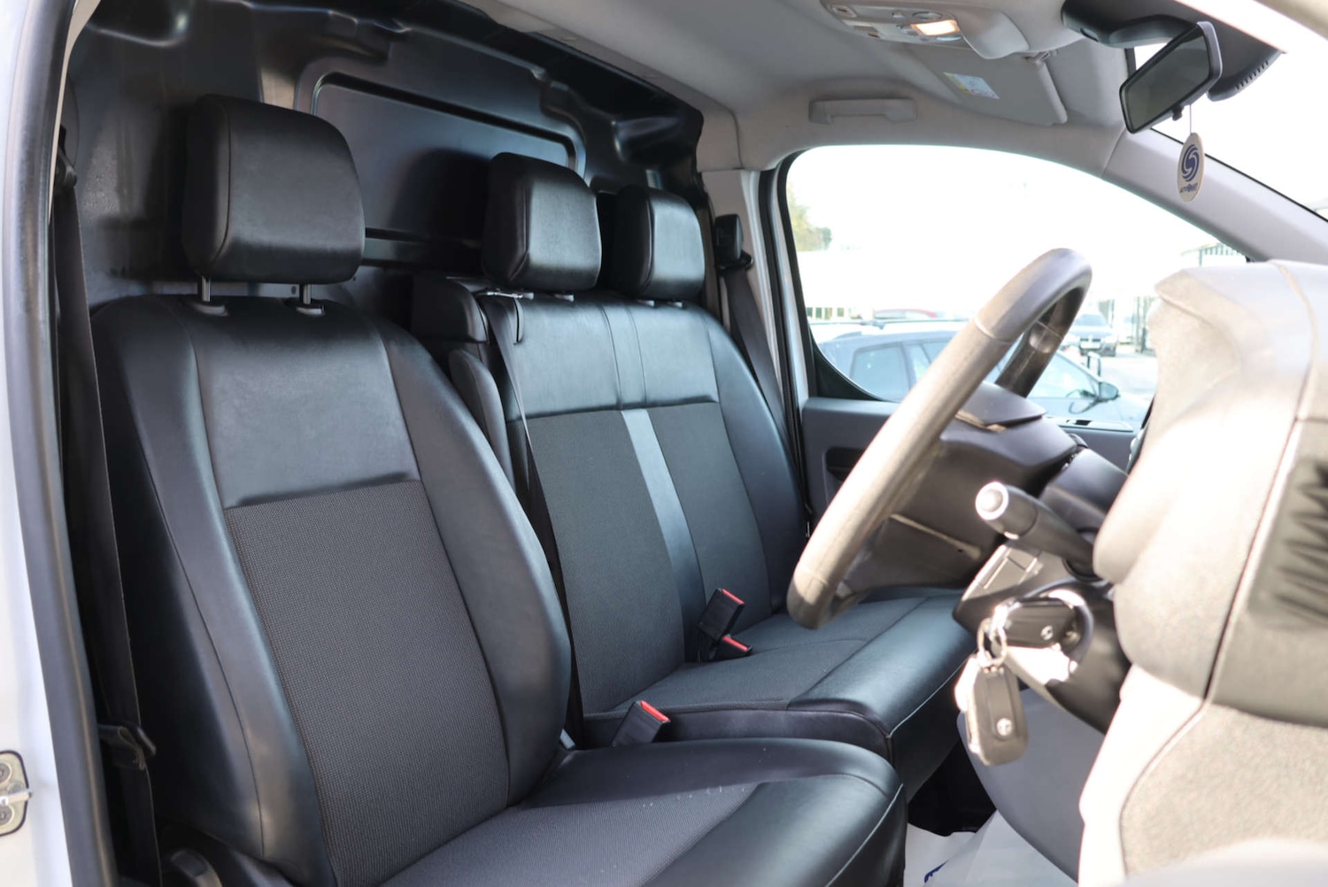 Used Vauxhall Vivaro 2021 for sale - 76577463: Photo 5