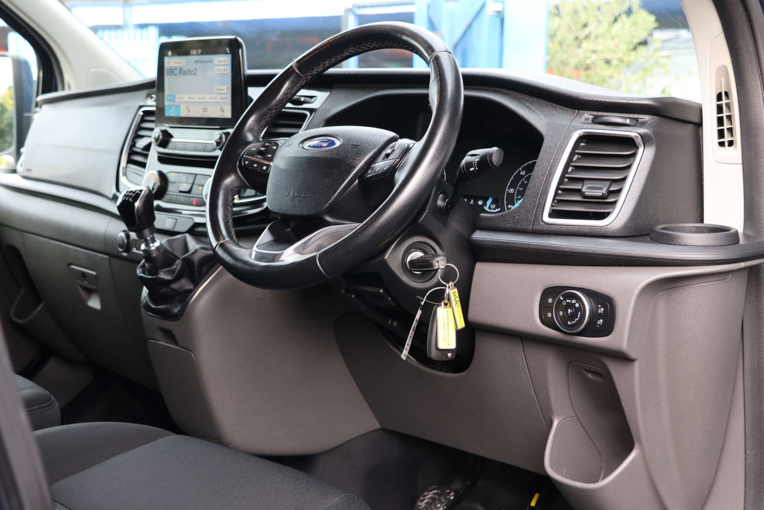 Used Ford Transit Custom 2019 for sale - 76363950: Photo 4