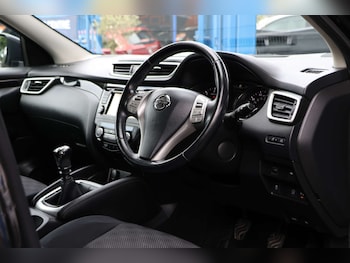 Used Nissan Qashqai 2016 for sale - 78632396: Photo