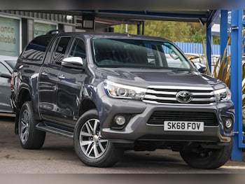 Used Toyota Hilux 2018 for sale - 76235453: Photo