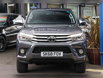 Used Toyota Hilux 2018 for sale - 76235453: Photo