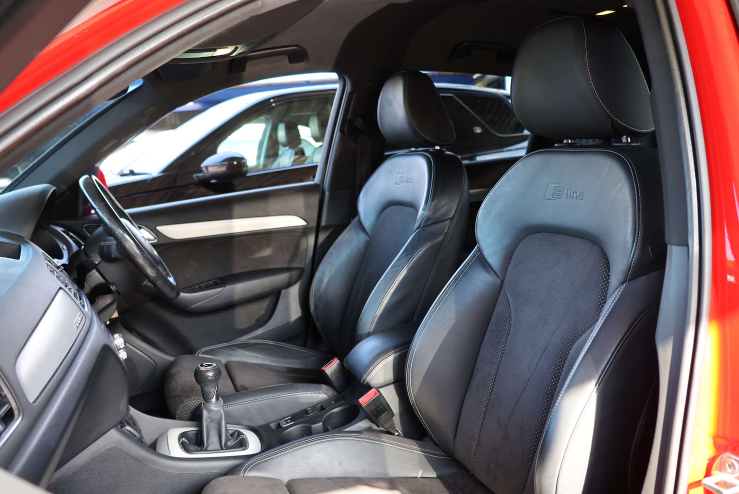 Used Audi Q3 2016 for sale - 76091314: Photo 11