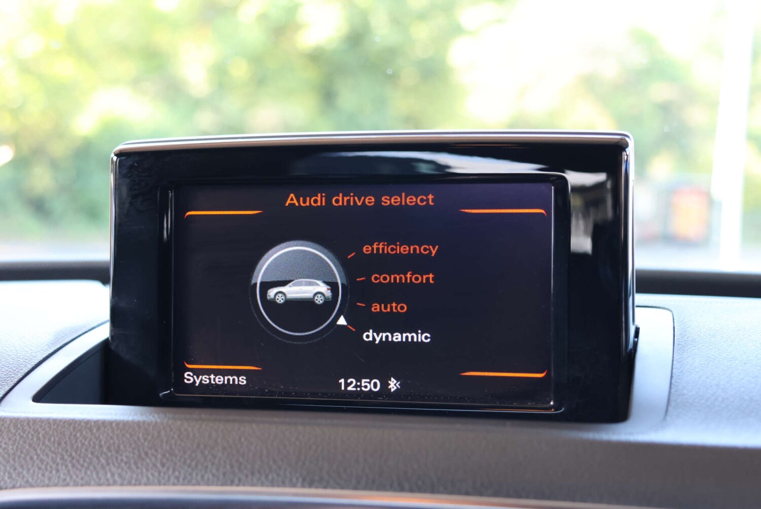 Used Audi Q3 2016 for sale - 76091314: Photo 24